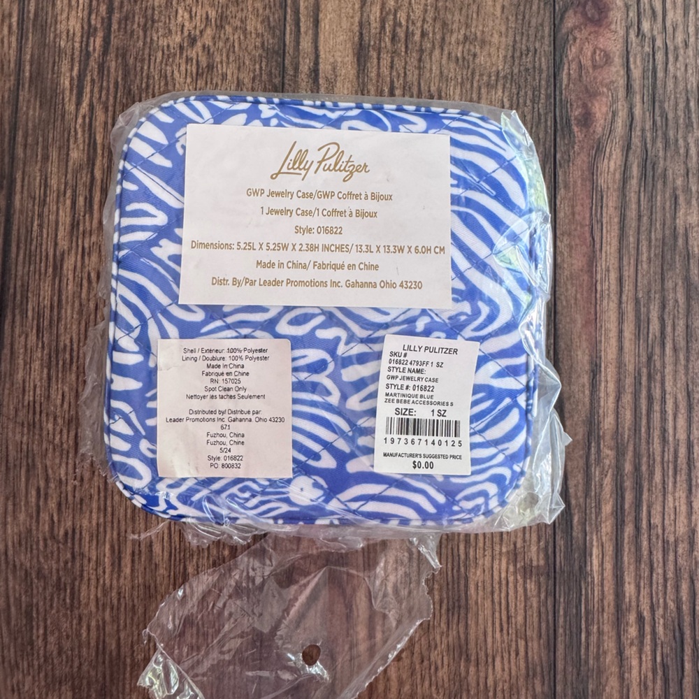 NWT Lilly Pulitzer Jewelry Case Martinique Blue Zee Bebe - Picture 12 of 12